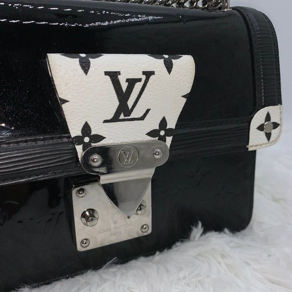 ❌SOLD❌ Louis Vuitton Wynwood Black Monogram Bag! - Picture 15 of 16